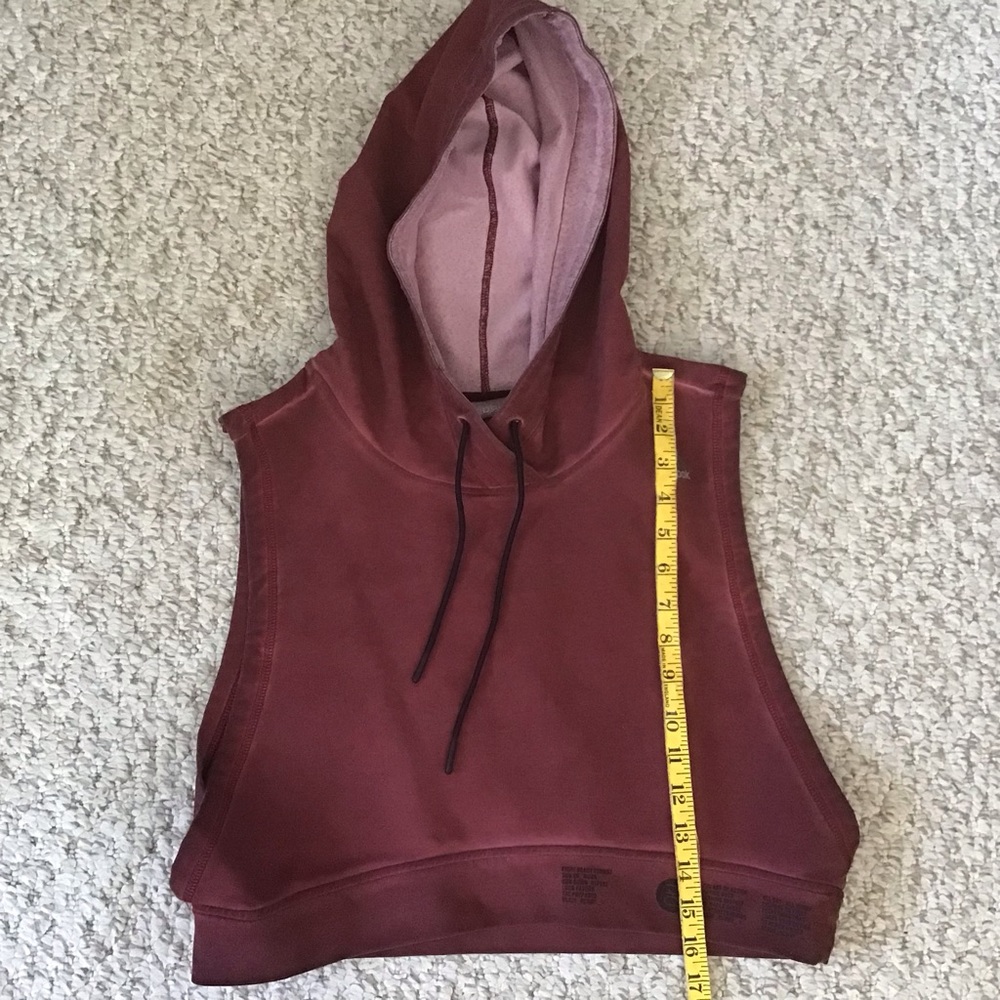 Reebok Women's Sleeveless Cropped Hoodie - Picture 7 of 8